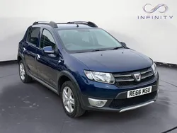 Blue Used 2016 Dacia Sandero Lauréate Hatchback | £4,395 (Fair price)