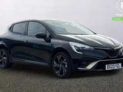 Black Used 2022 Renault Clio V Engineered Hatchback | £16,299 (Fair price)
