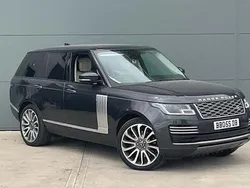 Used 2020 Land Rover Range Rover Autobiography SUV | £39,975 (Fair price)