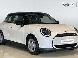 White Used 2024 Mini Cooper SE Hatch Hatchback | £24,250