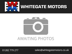 White Used 2022 Tesla Model Y Long Range SUV | £22,000 (Fair price)