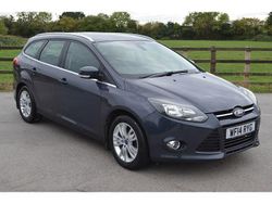 Grey Used 2014 Ford Focus Titanium Estate | £4,289 (Fair price)