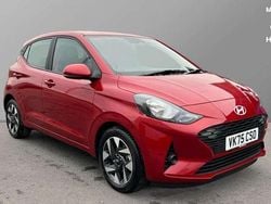 Dragon red New 2025 Hyundai i10 Advanced Hatchback | £16,368 (Fair price)