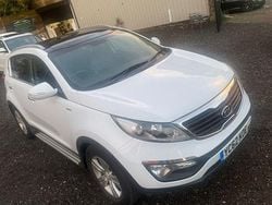 White Used 2012 Kia Sportage 2 SUV | £2,985 (Good price)