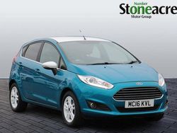 Blue Used 2016 Ford Fiesta Zetec Hatchback | £5,995 (Fair price)