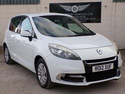 White Used 2012 Renault Scénic III Dynamique MPV | £3,250 (Fair price)
