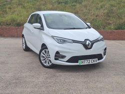 White Used 2022 Renault Rapid SE Hatchback | £11,498 (A bit pricey)
