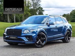 Blue Used 2021 Bentley Bentayga SUV | £112,948 (Expensive)