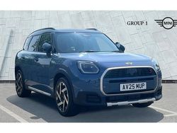 Blue New 2025 Mini Countryman Exclusive SUV | £38,395 (Fair price)