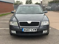 Grey Used 2007 Skoda Octavia Elegance Estate | £1,299 (Super price)