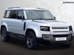 Hakuba silver Used 2023 Land Rover Defender HSE Dynamic SUV | £59,395 (Good price)