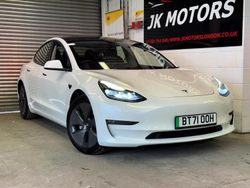 White Used 2021 Tesla Model 3 Sedan | £17,499 (Fair price)