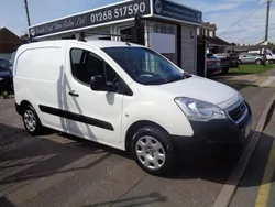 White Used 2015 Peugeot Partner S MPV | £4,395 (Fair price)