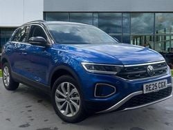 Ravenna blue metallic black Used 2025 VW T-Roc Match SUV | £26,242 (Fair price)