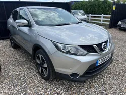 Silver Used 2016 Nissan Qashqai N-Connecta SUV | £6,000 (Fair price)
