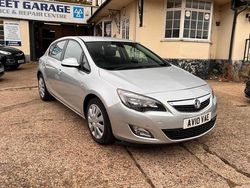 Silver Used 2010 Vauxhall Astra Hatchback | £2,995 (Fair price)