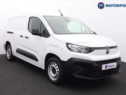 White New 2025 Citroën Berlingo MPV | £17,549 (Good price)