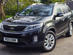 Black Used 2013 Kia Sorento 3 SUV | £7,990 (Fair price)
