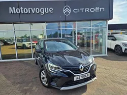 Black Used 2022 Renault Captur Iconic SUV | £12,495 (Fair price)