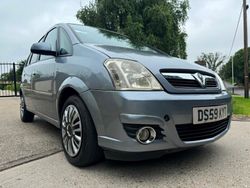 Silver Used 2010 Vauxhall Meriva Design Edition MPV | £1,095