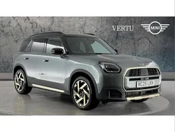 Green New 2025 Mini Countryman Exclusive SUV | £36,900 (Fair price)