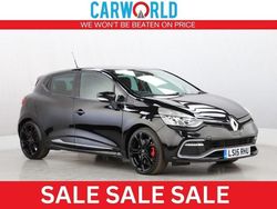 Black Used 2015 Renault Clio IV Hatchback | £7,990 (Fair price)