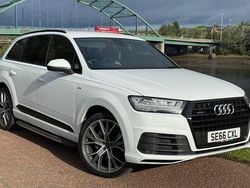 White Used 2017 Audi Q7 S-Line SUV | £21,999 (Fair price)