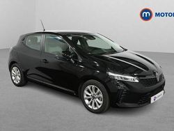 Black Used 2025 Renault Clio V Evolution Hatchback | £15,499 (Good price)