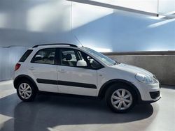 White Used 2013 Suzuki SX4 SZ3 SUV | £3,995 (Fair price)
