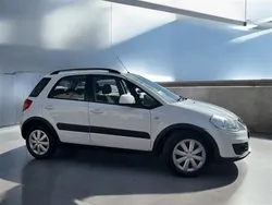 White Used 2013 Suzuki SX4 SZ3 SUV | £3,995 (Fair price)