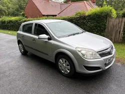 Silver Used 2007 Vauxhall Astra Hatchback | £2,200 (Good price)