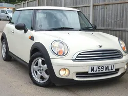 White Used 2009 Mini ONE Hatch Hatchback | £2,949 (Fair price)