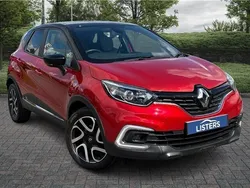 Red/black Used 2020 Renault Captur Iconic SUV | £12,261 (Good price)