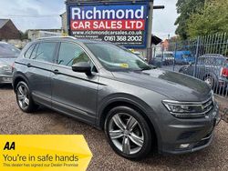 Grey Used 2019 VW Tiguan SEL SUV | £10,695 (Fair price)
