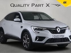 White Used 2022 Renault Arkana Version S SUV | £14,599