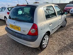 Silver Used 2003 Renault Clio II Expression Hatchback | £1,999 (A bit pricey)