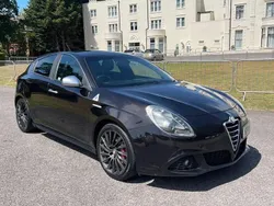 Black Used 2011 Alfa Romeo Giulietta Hatchback | £7,495