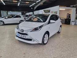White Used 2016 Toyota Aygo X-pure Hatchback | £6,491 (Fair price)