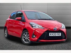 Red Used 2020 Toyota Yaris Hybrid Hatchback | £13,495 (Fair price)