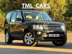 Black Used 2015 Land Rover Discovery 4 SE SUV | £17,995 (Fair price)