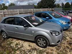 Silver Used 2010 Kia Rio Hatchback | £2,999 (A bit pricey)