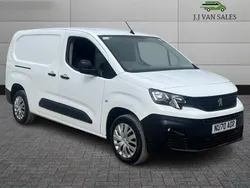 White Used 2020 Peugeot Partner S MPV | £7,995 (Fair price)