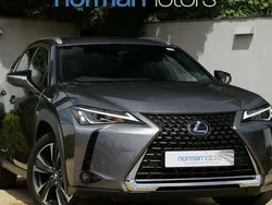 Used 2023 Lexus UX 250h SUV | £20,995 (Good price)