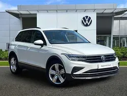 White Used 2022 VW Tiguan Life SUV | £19,992 (Fair price)