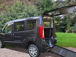 Black Used 2015 Fiat Doblò Easy MPV | £8,995 (Fair price)