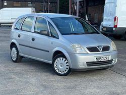 Silver Used 2003 Vauxhall Meriva MPV | £895 (Good price)