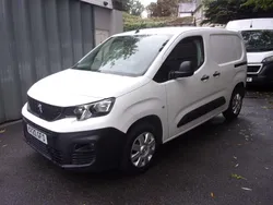 White Used 2020 Peugeot Partner MPV | £7,750 (Fair price)