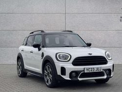 White Used 2023 Mini Cooper Countryman Exclusive SUV | £24,161 (Fair price)