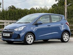 Blue Used 2017 Hyundai i10 SE Hatchback | £4,995 (Good price)