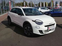 White Used 2025 Fiat 600 SUV | £19,499 (Fair price)